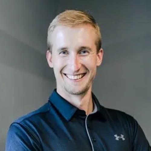 Trener Szymon Sternik
