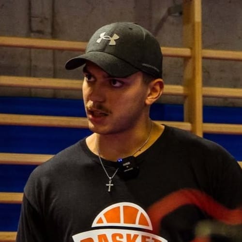 Trener Tomasz Rechnio